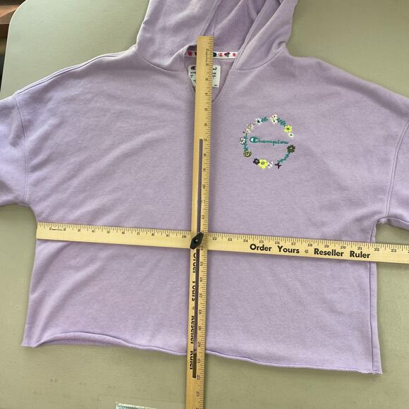 Champion Cropped Hoodie Sweatshirt Women Medium Pastel Purple Embroidered Floral - Picture 6 of 11
